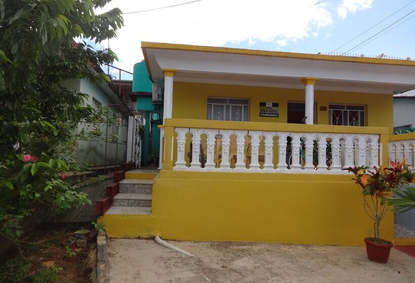 پانسیون Casa Esteban Y Margarita