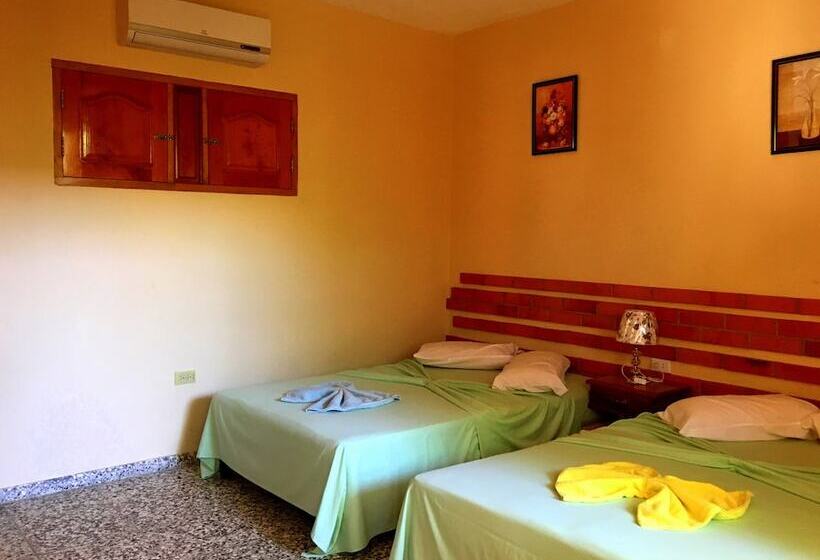 پانسیون Casa La Cabana Obel & Yoly