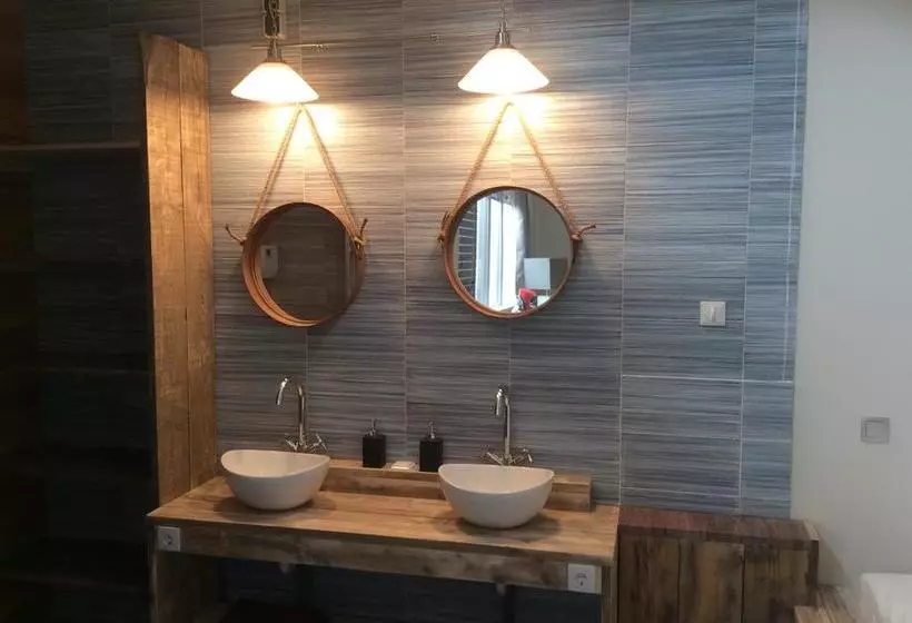 تختخواب و صبحانه Studio Chilltime Harlingen