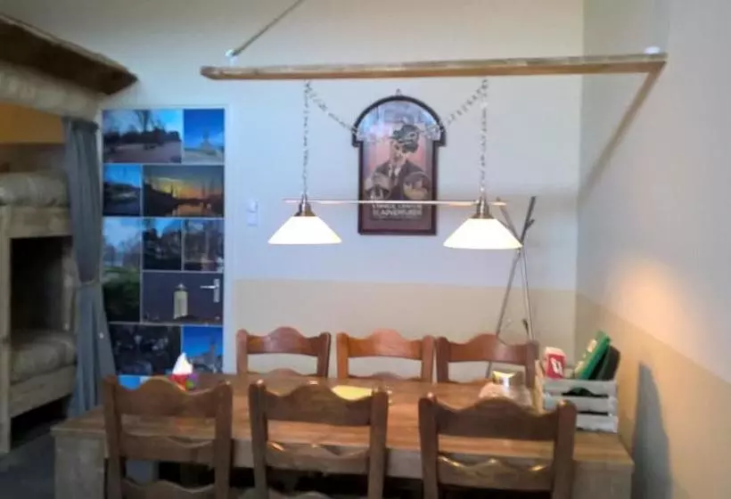 تختخواب و صبحانه Studio Chilltime Harlingen