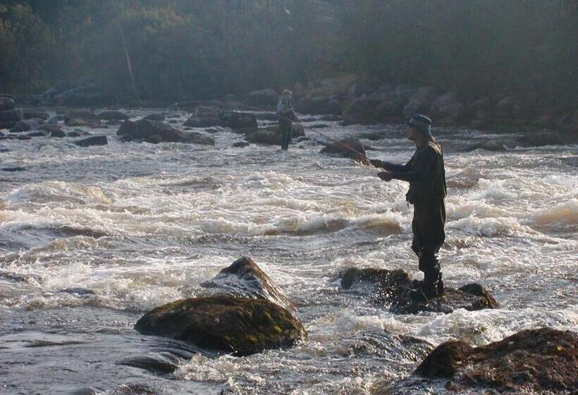 Bed and Breakfast Varjola Holiday Center