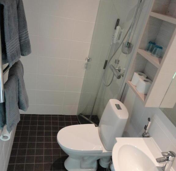 Bed and Breakfast Varjola Holiday Center