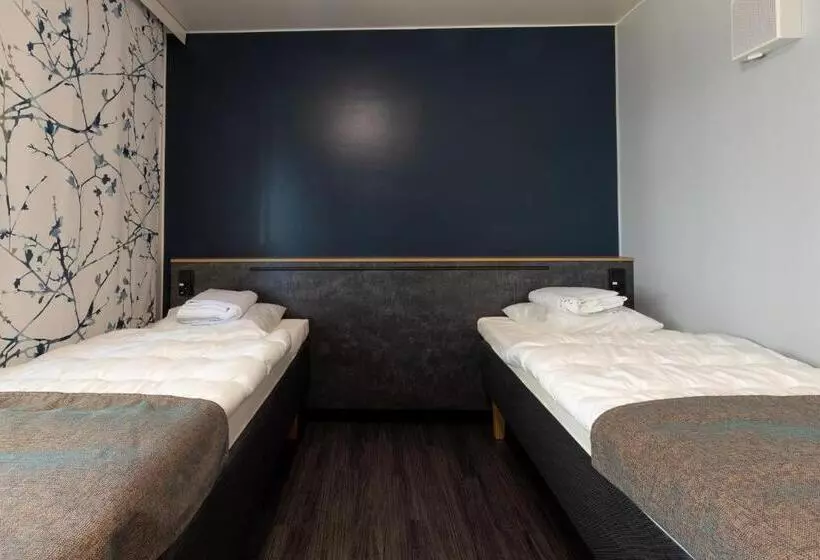Hostel Linnasmäki