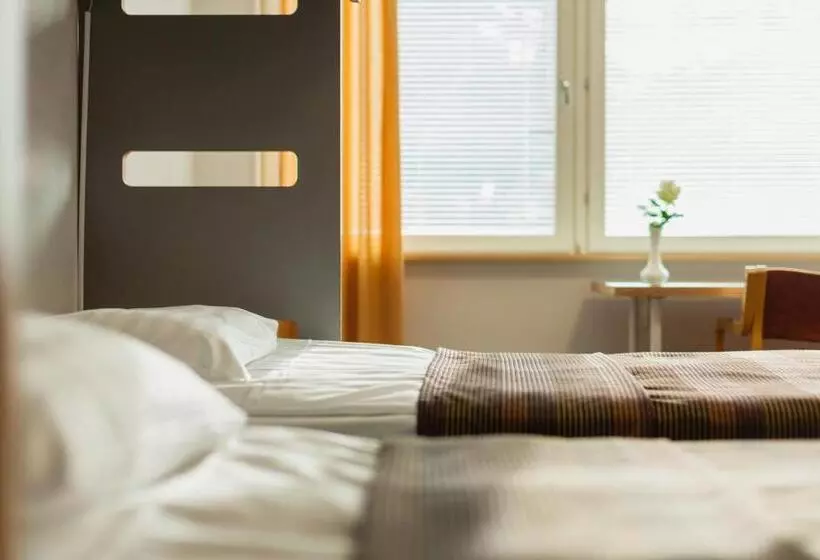 Hostel Linnasmäki