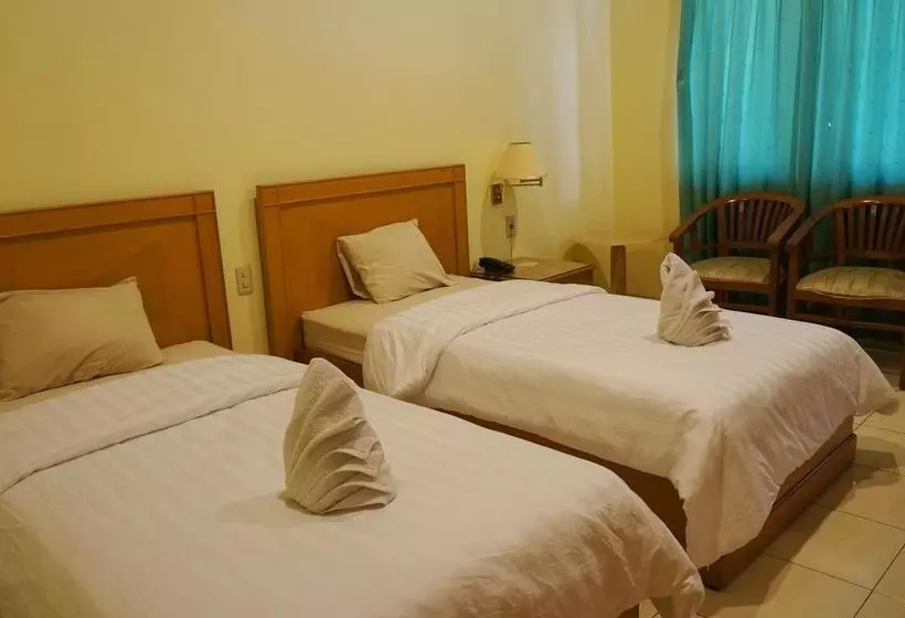 Hotel Adisurya
