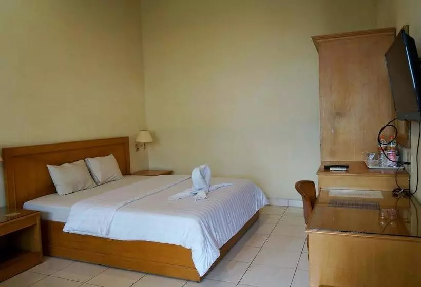 Hotel Adisurya