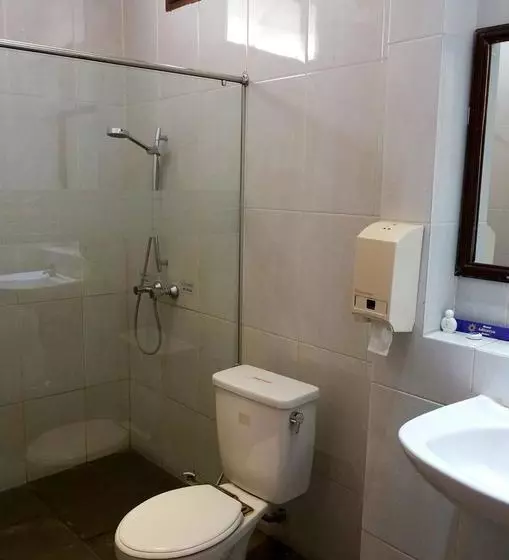 Hotel Adisurya
