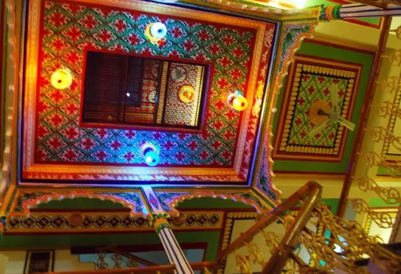 ホテル Jhankar Mansion