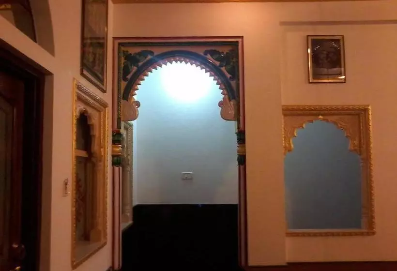 ホテル Jhankar Mansion