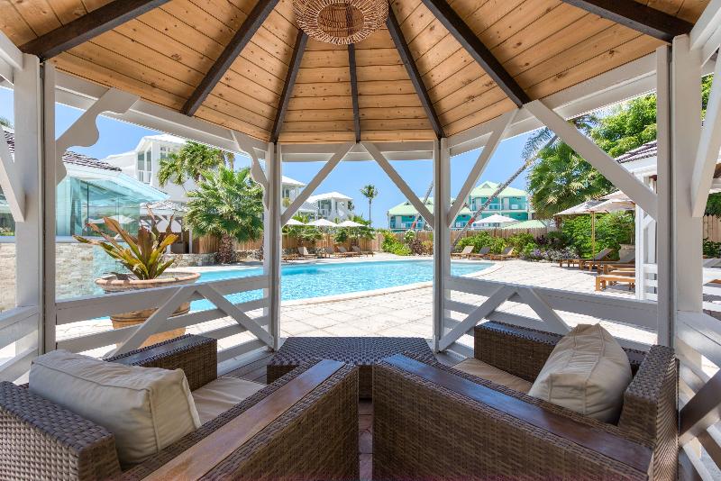 هتل La Playa Orient Bay