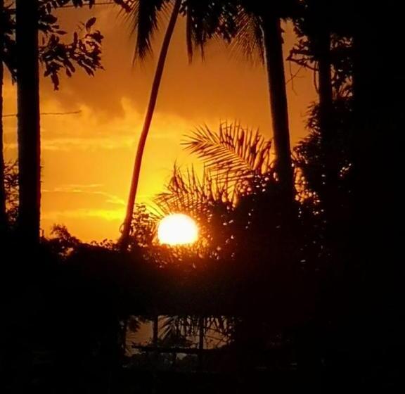 هتل Nanajuana Río Dulce