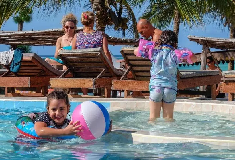 ホテル Seasons Lodge Zanzibar