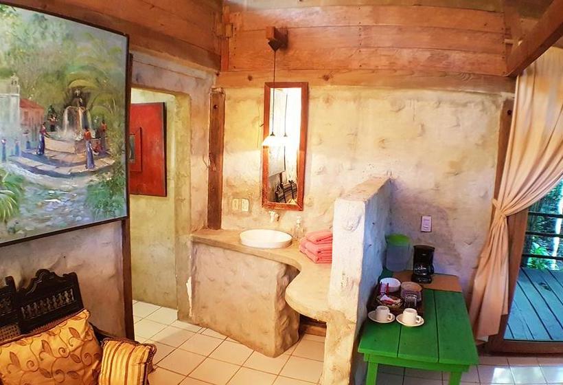 هتل Tortugal Boutique River Lodge