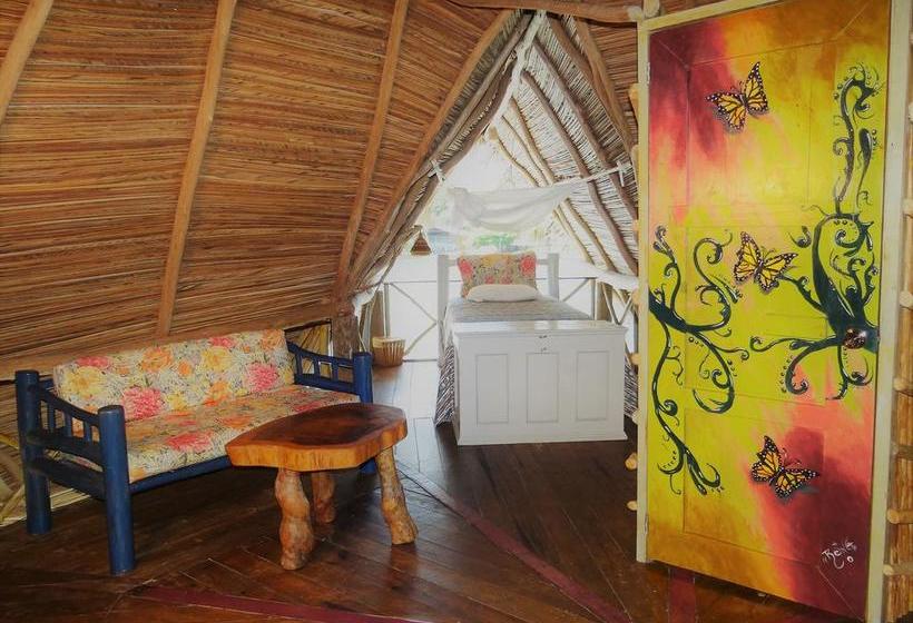 هتل Tortugal Boutique River Lodge