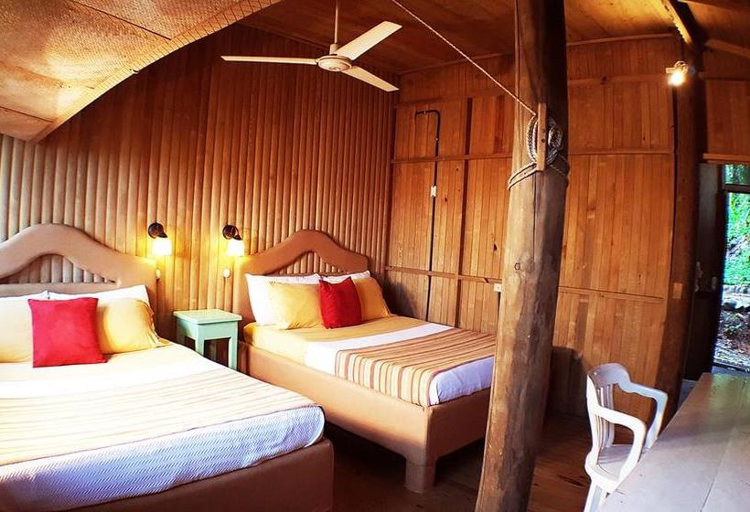 هتل Tortugal Boutique River Lodge