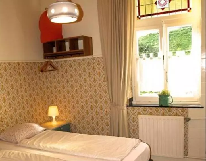 Hotelli Villa Warempel