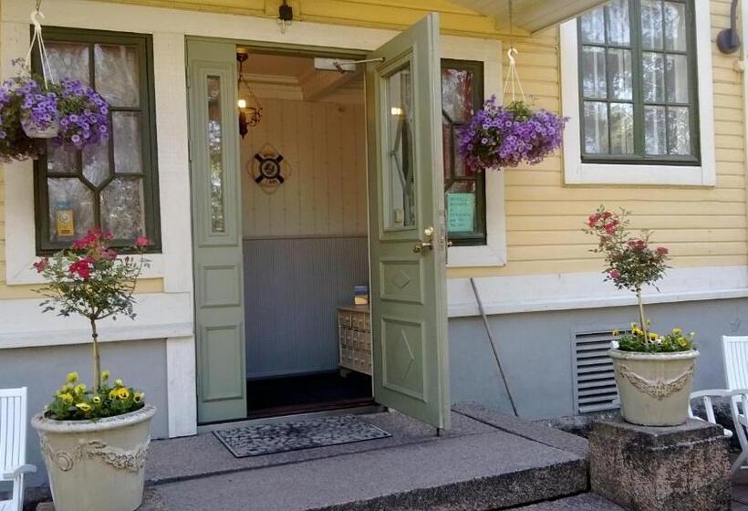 Mäntyluodon Hotelli