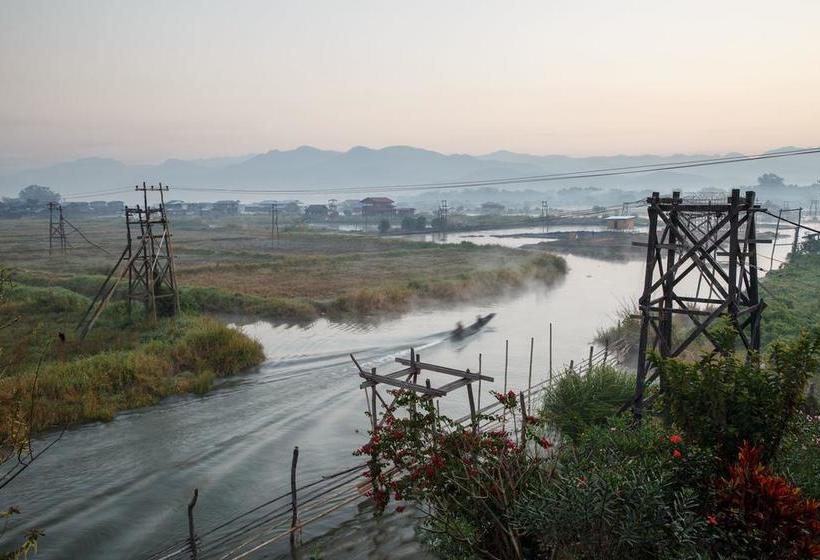 استراحتگاه Inle Heritage Stilt Houses