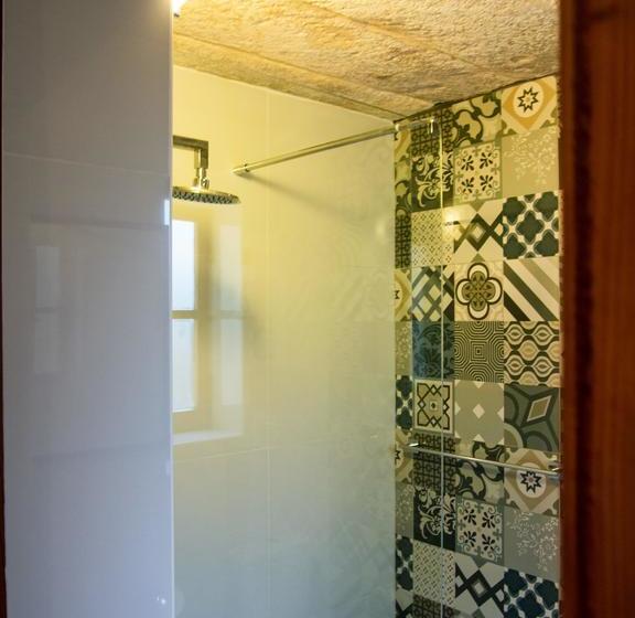 تختخواب و صبحانه Ta Matmura Farmhouse