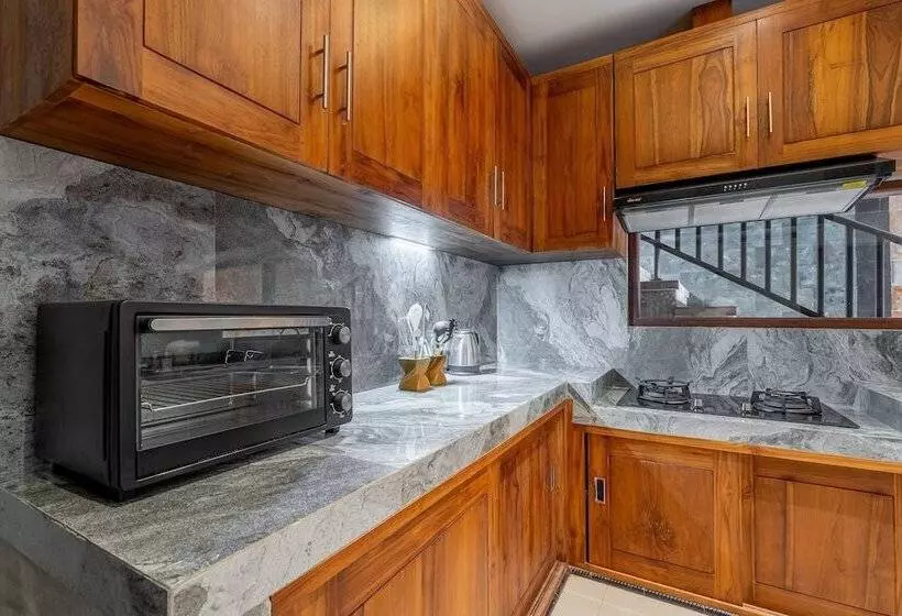 Majatalo Maru Fortuna Villa By Moria