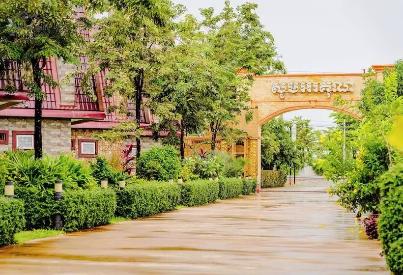 La Fairy Garden Resort