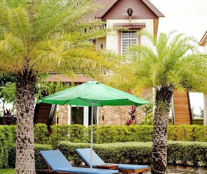 La Fairy Garden Resort