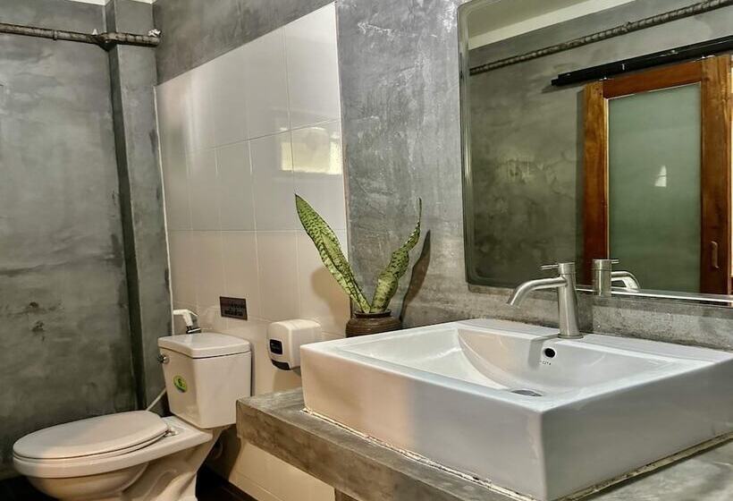 בית מלון כפרי Rider Resort And Coffee