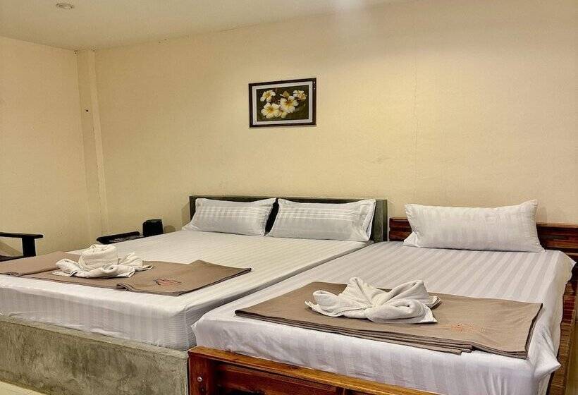 בית מלון כפרי Rider Resort And Coffee