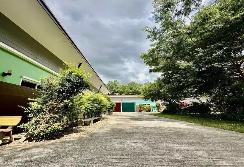 Hotelli Rider Resort And Coffee