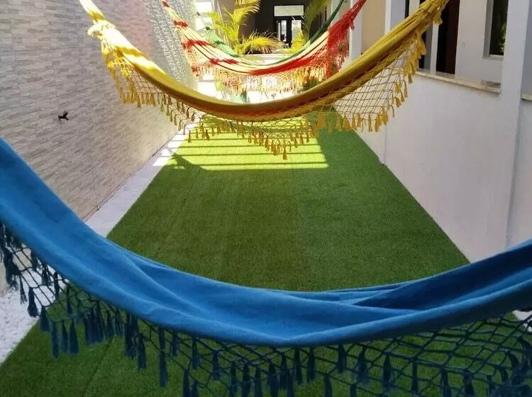 Hotelli Pousada Nelly Medeiros