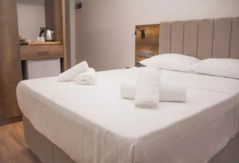 Hotelli Querencia Suit