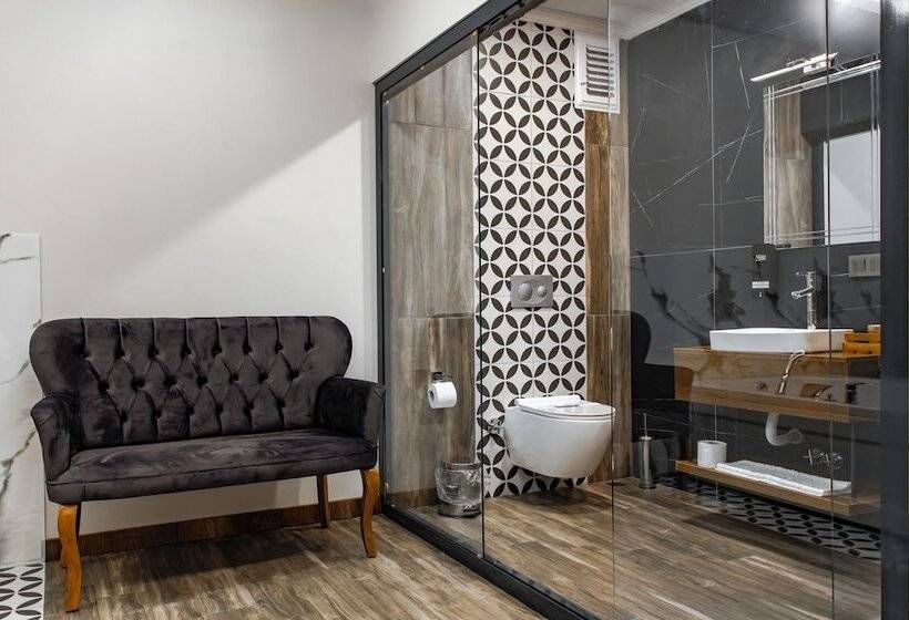 ホテル Querencia Suit