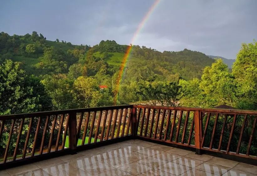 Hotelli Querencia Suit