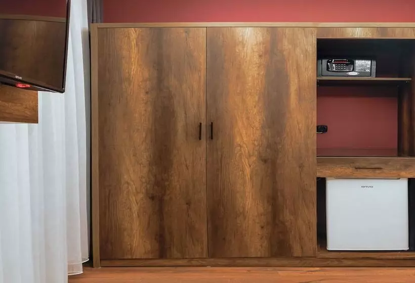 Hotelli Querencia Suit