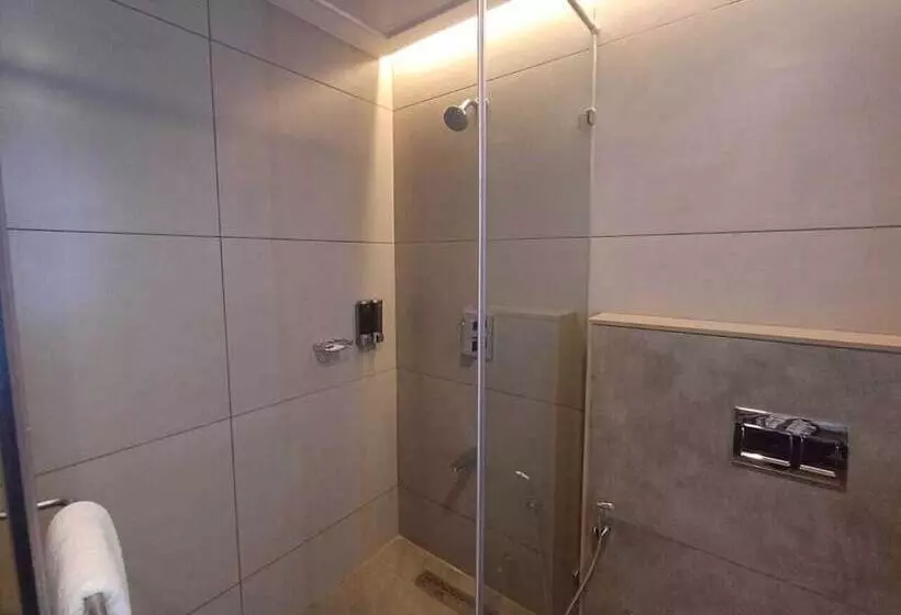 Hotelli Raai Hosur By Park Elanza