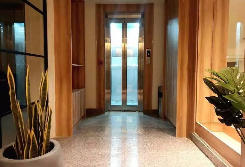 Hotelli Raai Hosur By Park Elanza