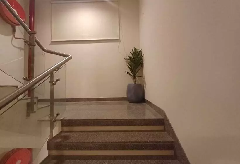 Hotelli Raai Hosur By Park Elanza