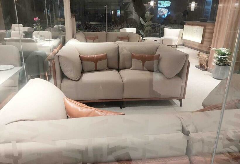 Hotelli Raai Hosur By Park Elanza