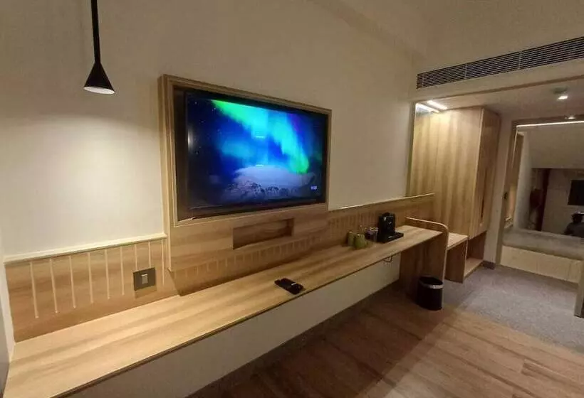 Hotelli Raai Hosur By Park Elanza