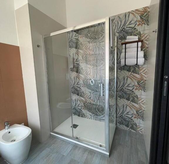 تختخواب و صبحانه Bluceleste Salerno Centro