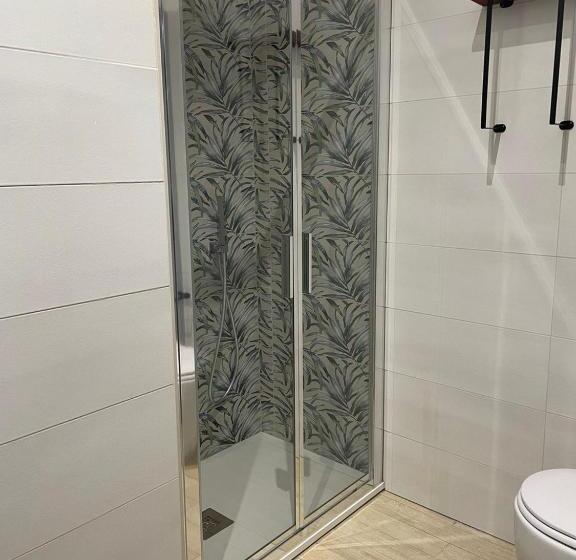 تختخواب و صبحانه Bluceleste Salerno Centro