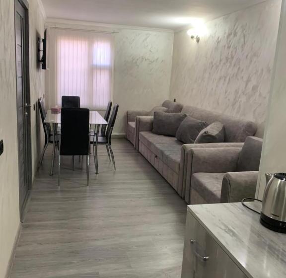 Hotel Golden Gate Resort