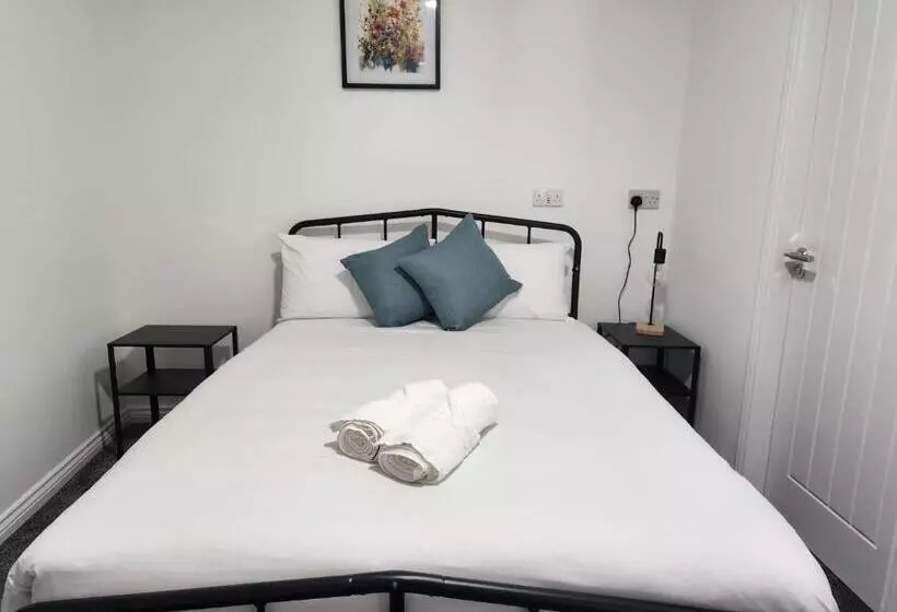 Hotelli The Court House