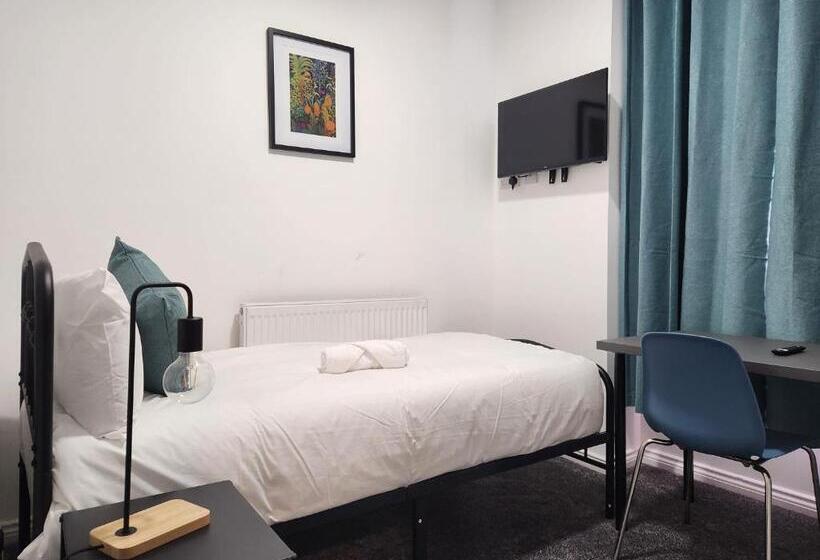 فندق The Court House