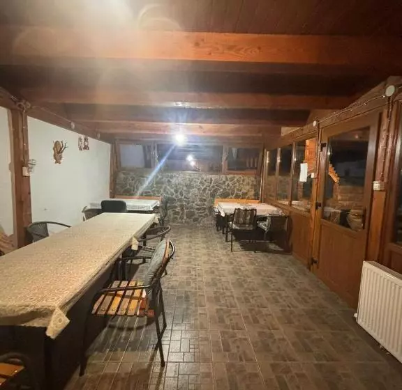 ペンション Casa Coman