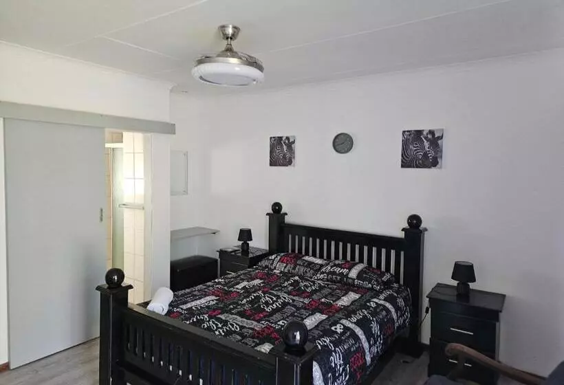 Majatalo Garden Corner Guesthouse