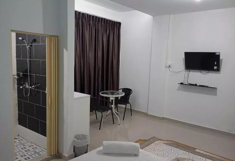 ペンション Guest House