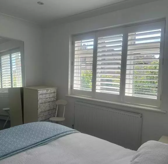 Majatalo Mayfield Guest Rooms