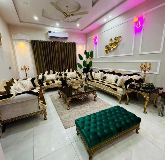 پانسیون Stay With Talha