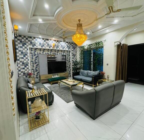 پانسیون Stay With Talha